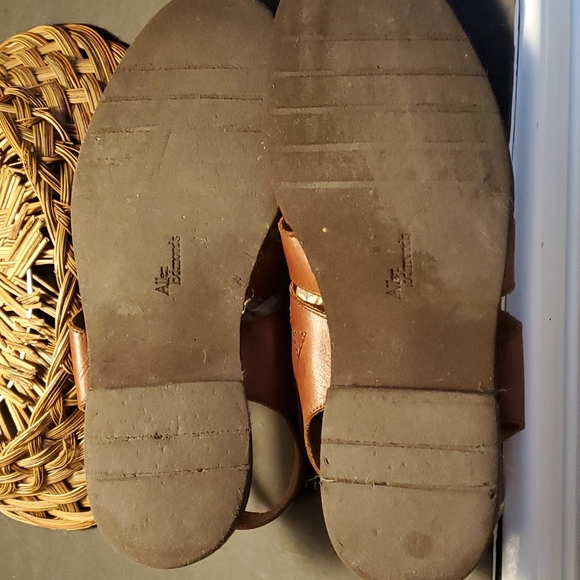 Allen Edmonds Barbandos Fisherman Style Mens Sandals Size 11.5 EE Brown Leather - Picture 7 of 8